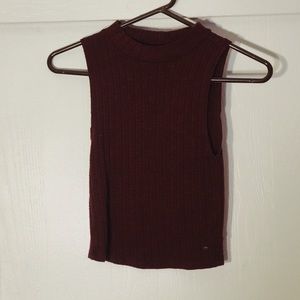 high neck no sleeve tank